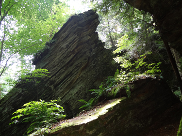boulders at Panama Rocks