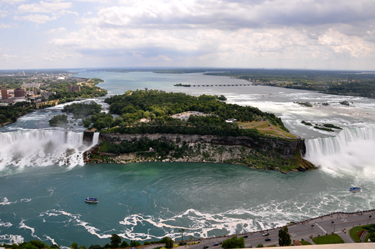 view of all three falls - Ameriacan, Bridal Veil and Horseshoe
