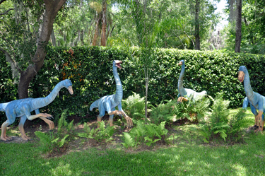 Dromiceiomimus at Dinosaur World