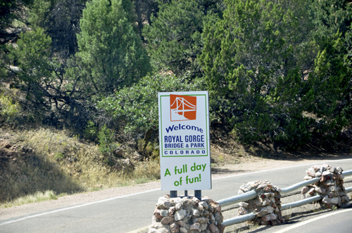 sign: Welcome to Royal Gorge Bridge and Park