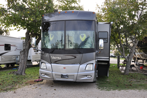 the RV of the two RV Gypsies at Belton RV Park in Texas