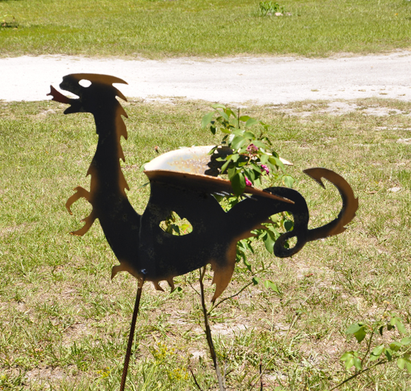 a metal dragon at Solomon's Castle