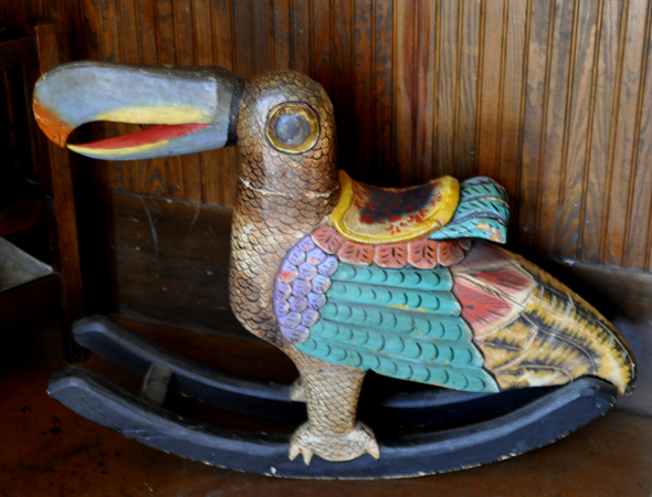 entry to Pirate's Landing Restaurant