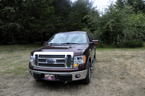 the toad of the two RV Gypsies - a  Ford Pickup
