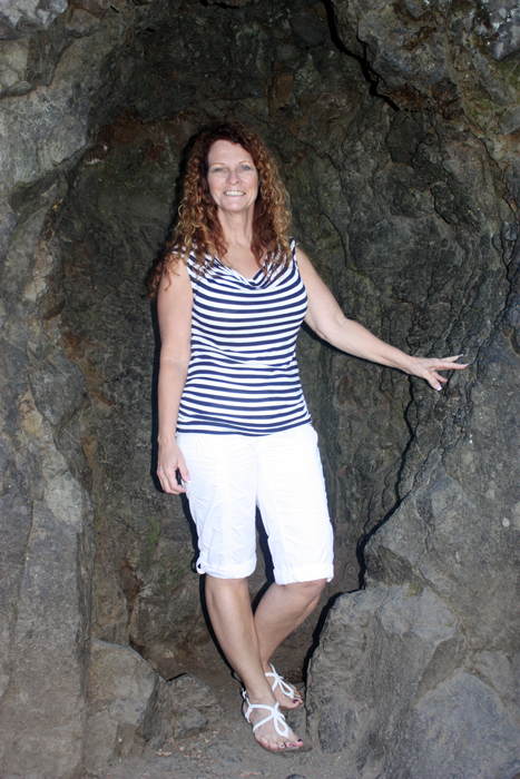 Ilse in a mini dugout