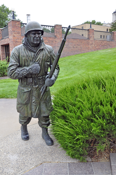 statue of a soldier