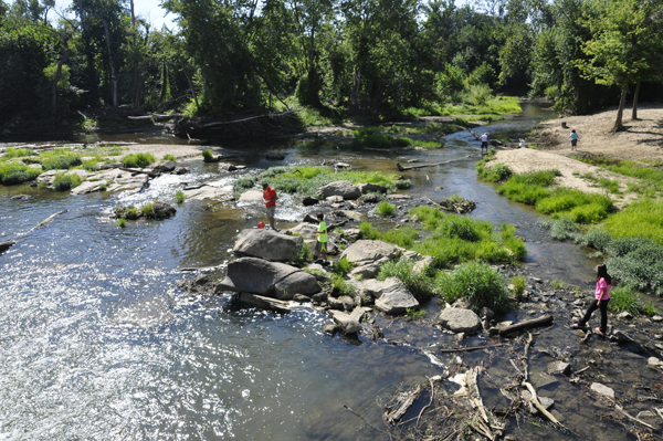 people fishing