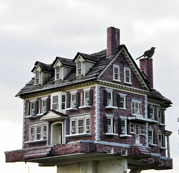 Lyden House birdhouse