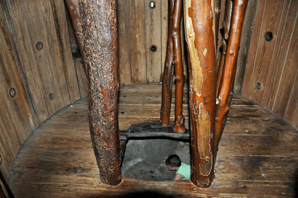 crawl space