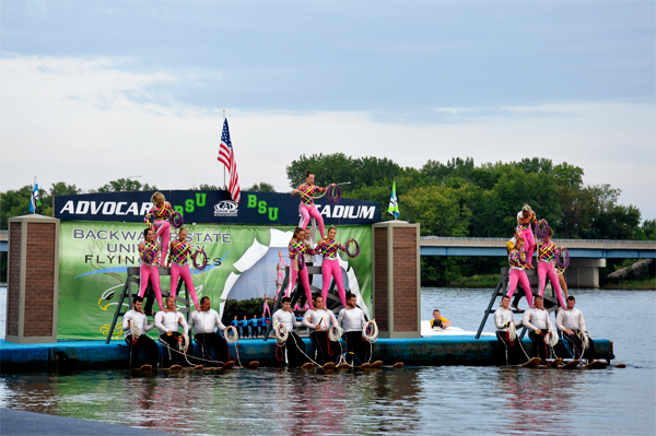 staging for a 3-tier show