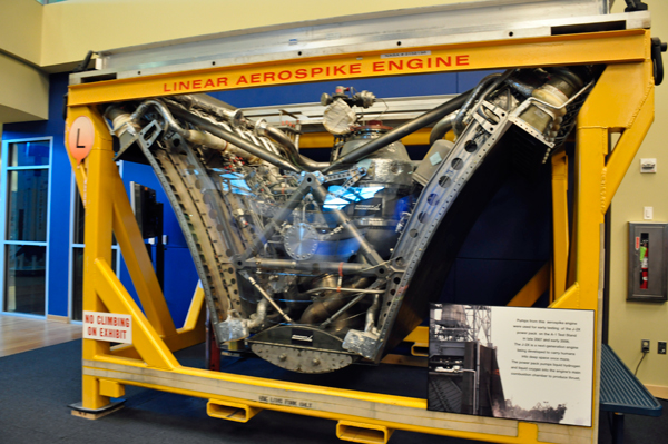 aerospike engine pump