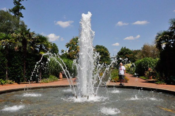 Lee Duquette at the water fountain