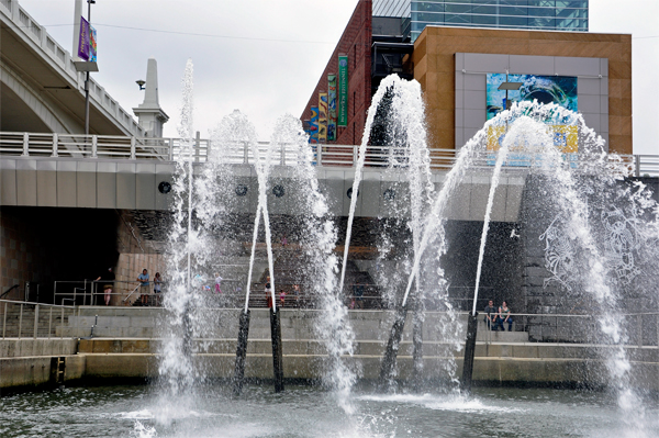 water fountain at Ross Landing