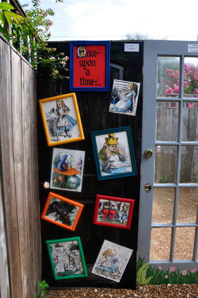 Huntsville Botanical Garden door maze