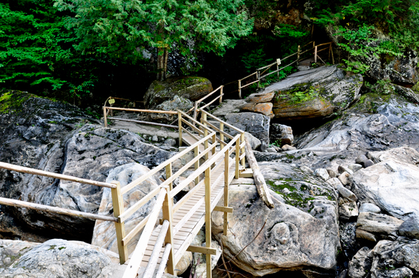 lots of stairs and bridges