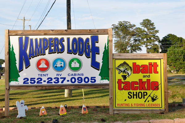 Kampers Lode sign