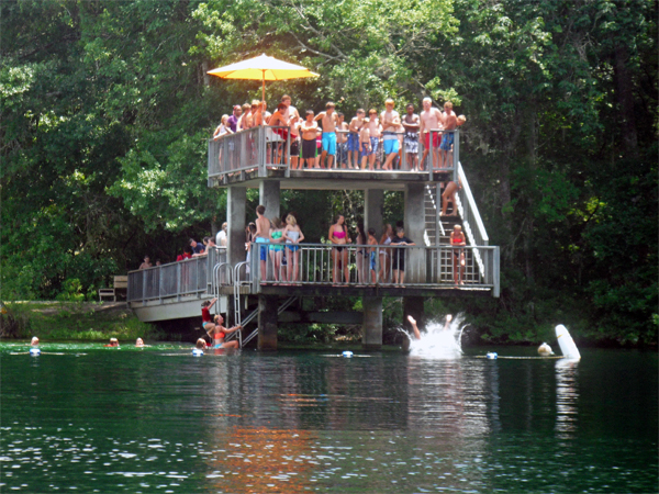 people jumping