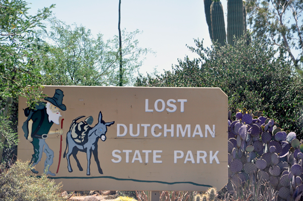 2015 sign