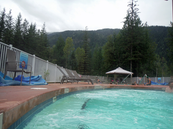 the middle pool is the hottest pol