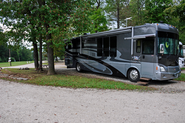 the RV of the two RV Gypsies at Elizabethtown Crossroads Campground 2016