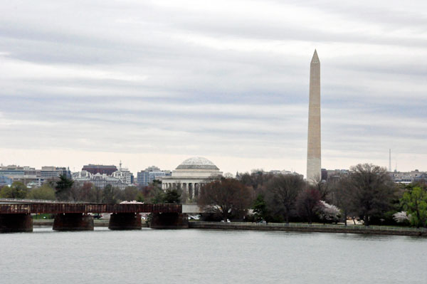 monuments in DC