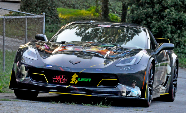 Star Wars paint job on a car