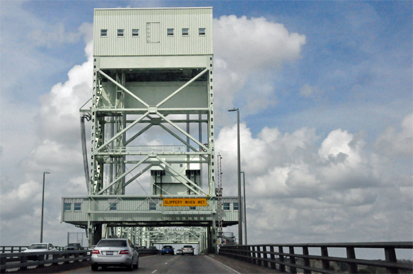 The Cape Fear Memorial Bridge
