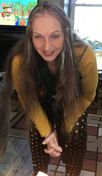 Karen Duquette