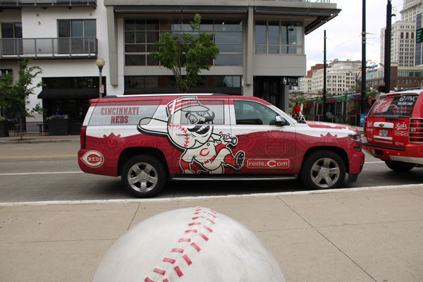 Cincinnati Reds truck