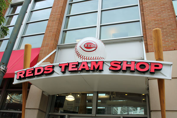 Reds Team Shop