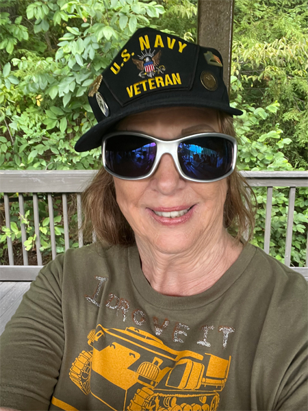 Karen Duquette in Dollywood