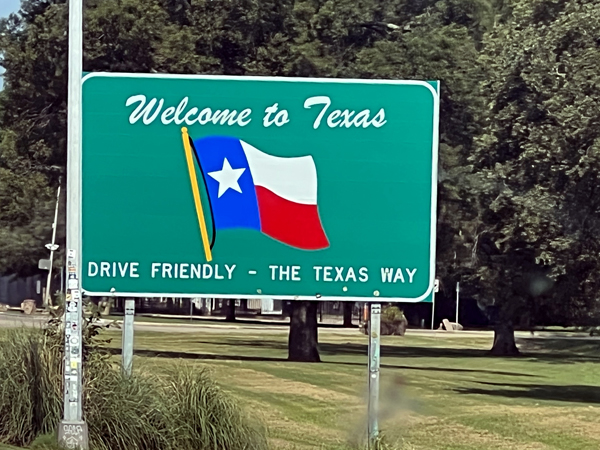Welcome to Texas sign