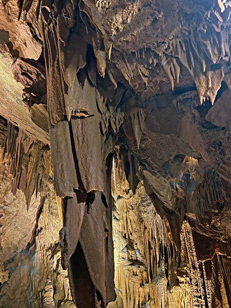 colored lights in Shenandoah Caverns