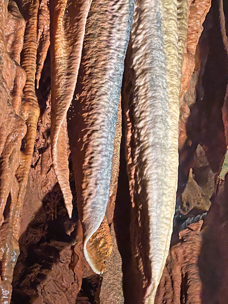 inside Shenadoah Caverns