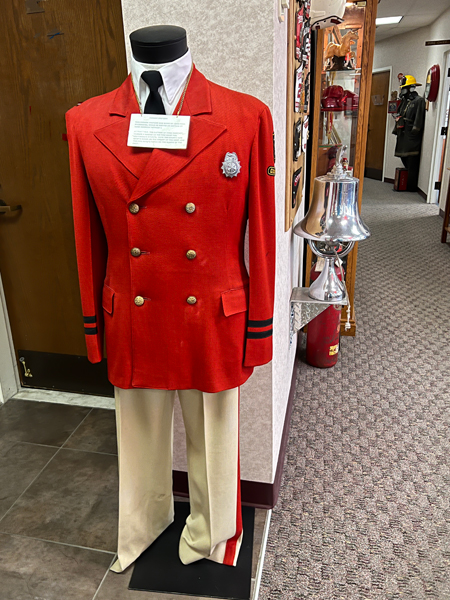 fireman captain suit