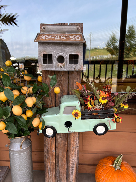 decor and stuff for sale