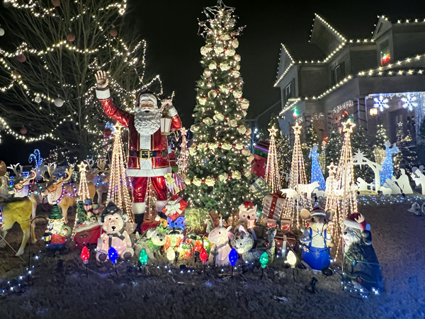 Santa Claus waving hello