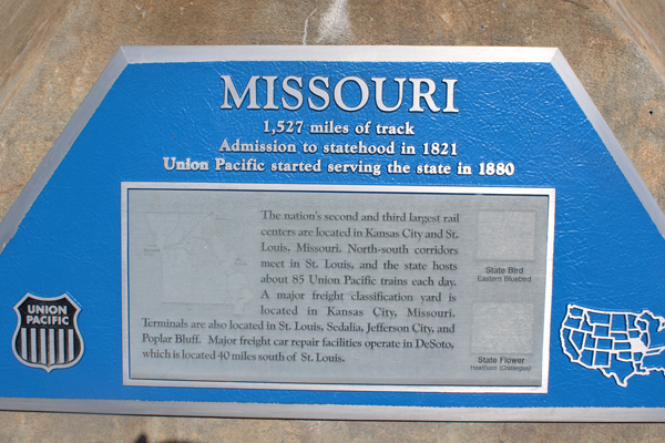 Missouri had 1,527  miles of track