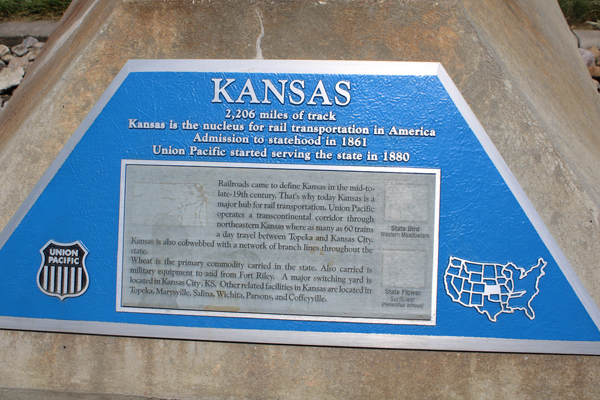 Kansas had 2,206  miles of track
