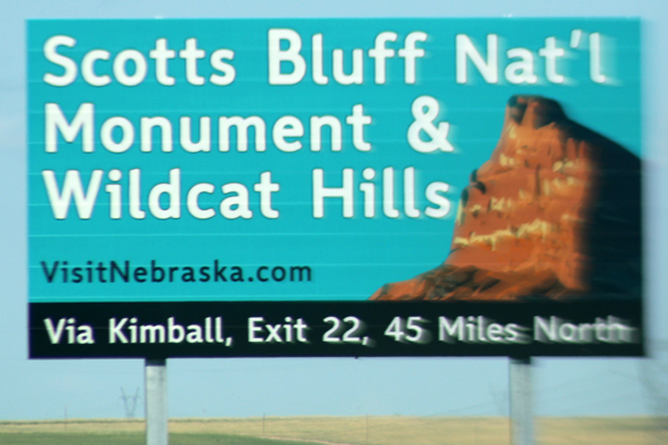 Scotts Bluff National Monument   sign