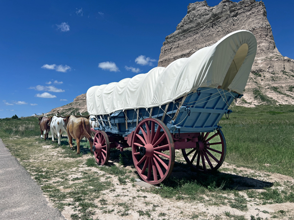 covered wagon area at Scotts Bluf