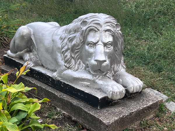 Lion Statue