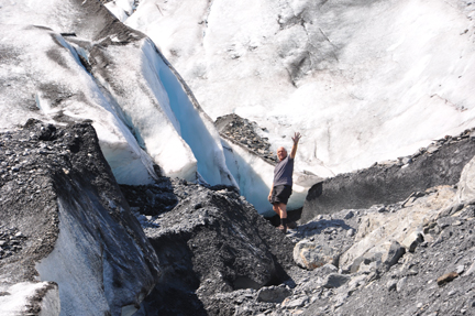 Lee climbs higher and higher