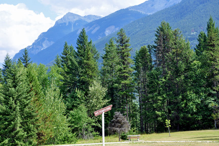 sign pointing to  Mt. Terry Fox