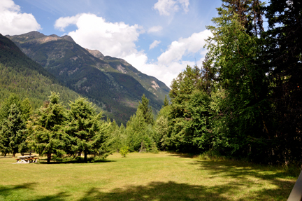picnic area at  Mt. Terry Fox