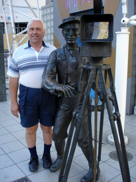 Lee Duquette in Beverly Hills