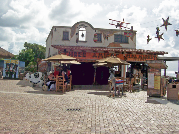Three Amigos flea market