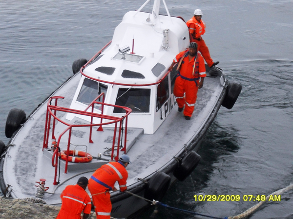 Pilot boat and worksers