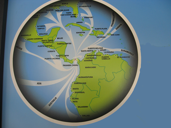 location of Panama Canal and uses
