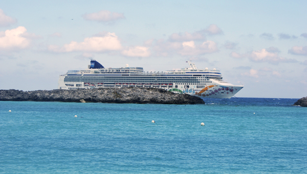 Norwegian Pearl cruise ship